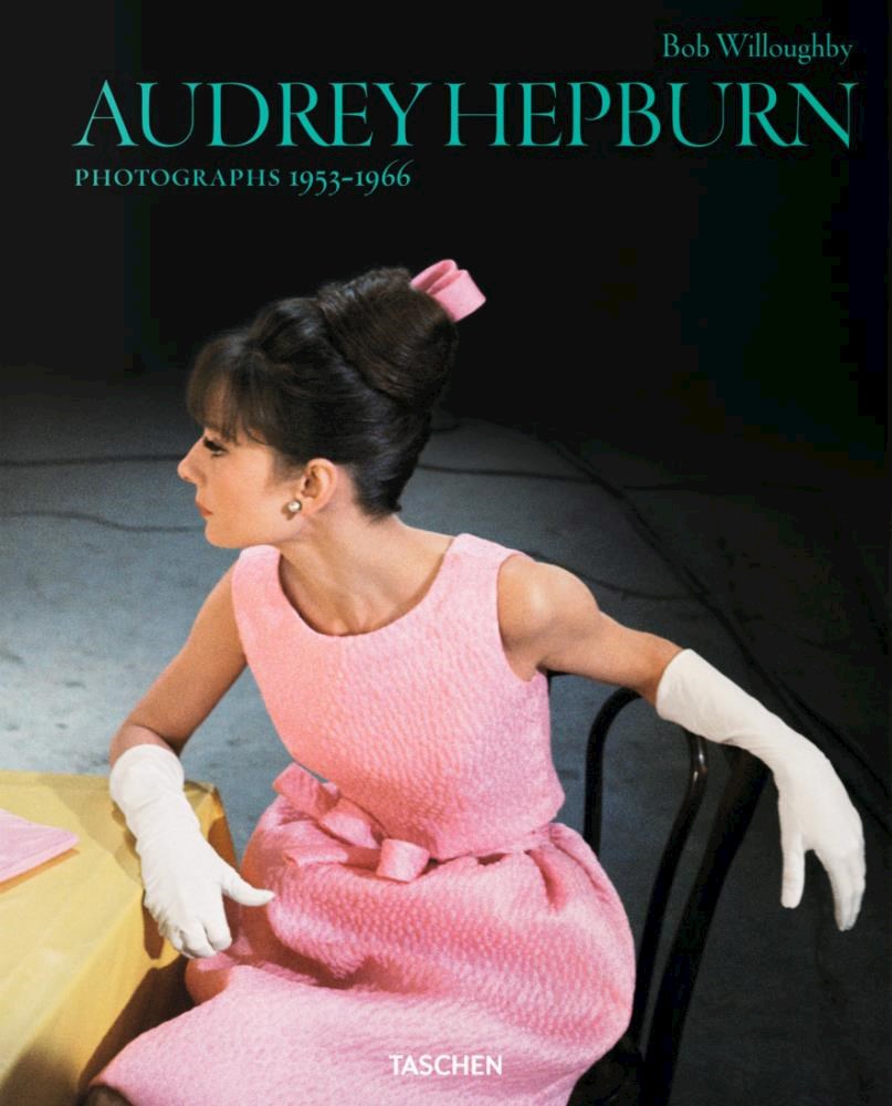 Papel Bob Willoughby. Audrey Hepburn
