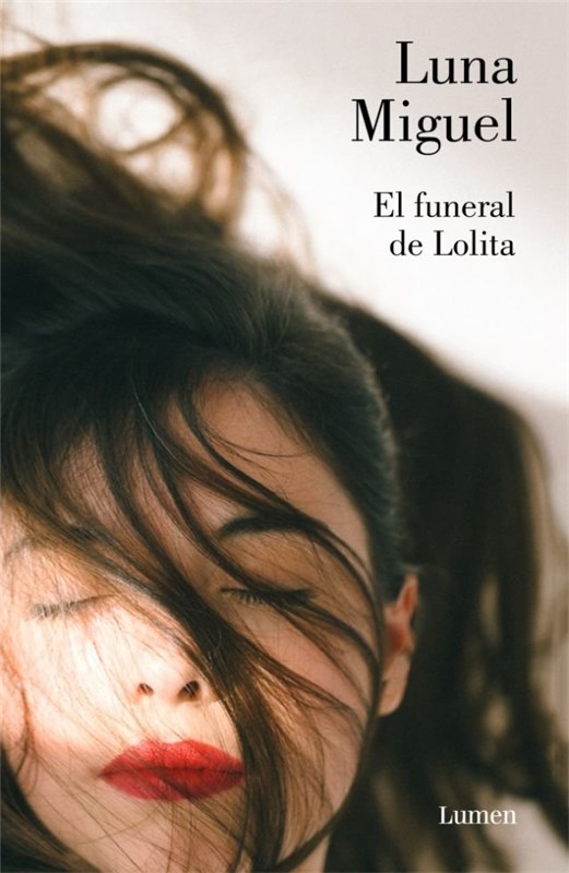 Papel El Funeral De Lolita