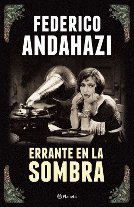 Papel ERRANTE EN LA SOMBRA