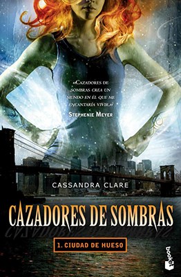 Papel CAZADORES DE SOMBRAS. 1. CIUDAD DE HUESO