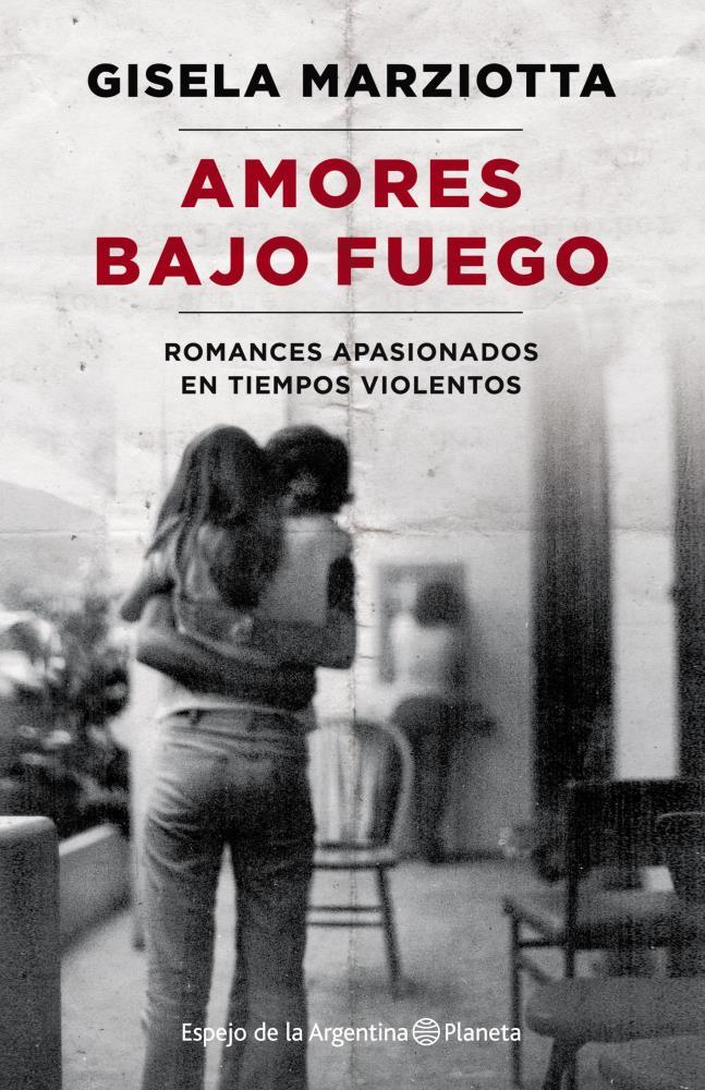  AMORES BAJO FUEGO